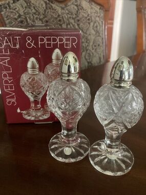 FB Roger’s silverplate & cut glass salt pepper shakers w/ box 4.75”